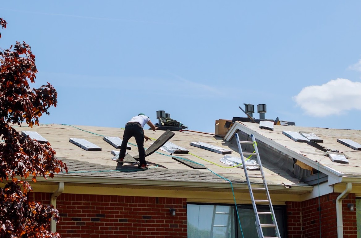 reasons to replace a roof in Lafayette