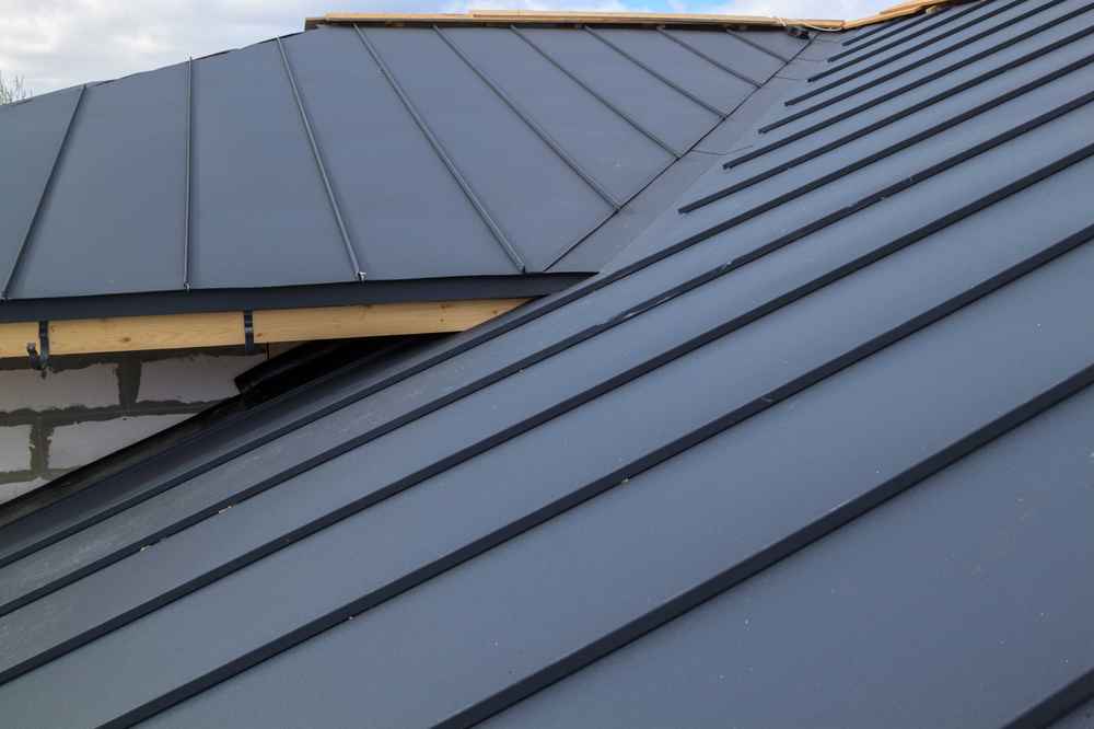standing seam vs corrugated metal roofing